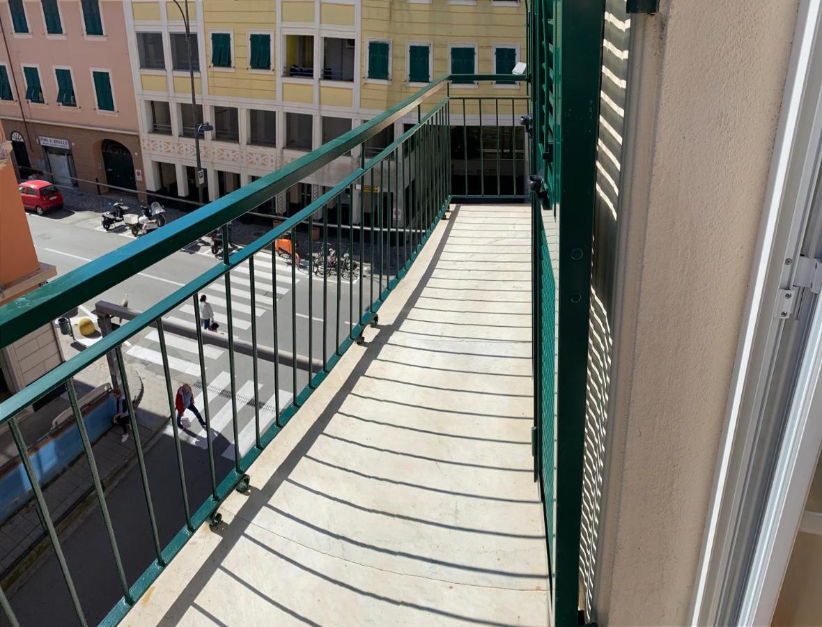 La Casa Al Mare A Lavagna Lägenhet Exteriör bild